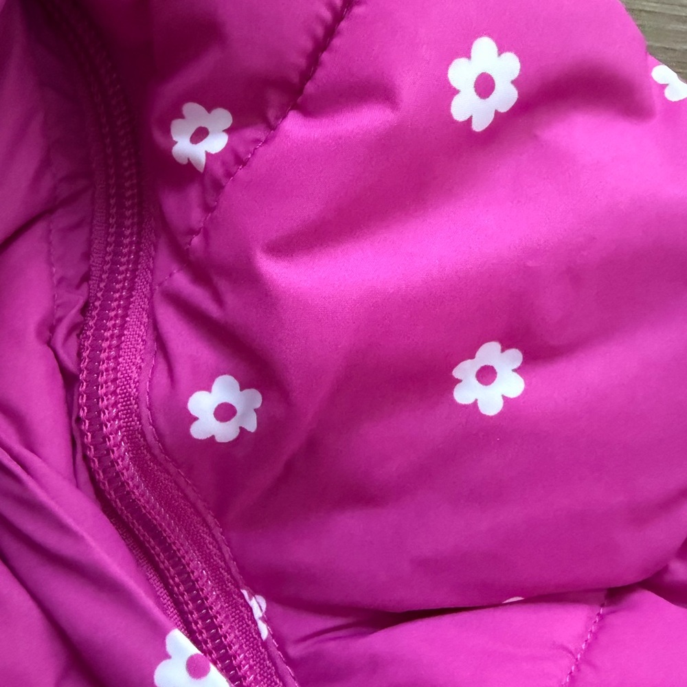 NWT. Mini Boden 2 in 1 Insulated Jacket, Tickled Pink Geo Flower, Size 5-6y - Picture 6 of 6